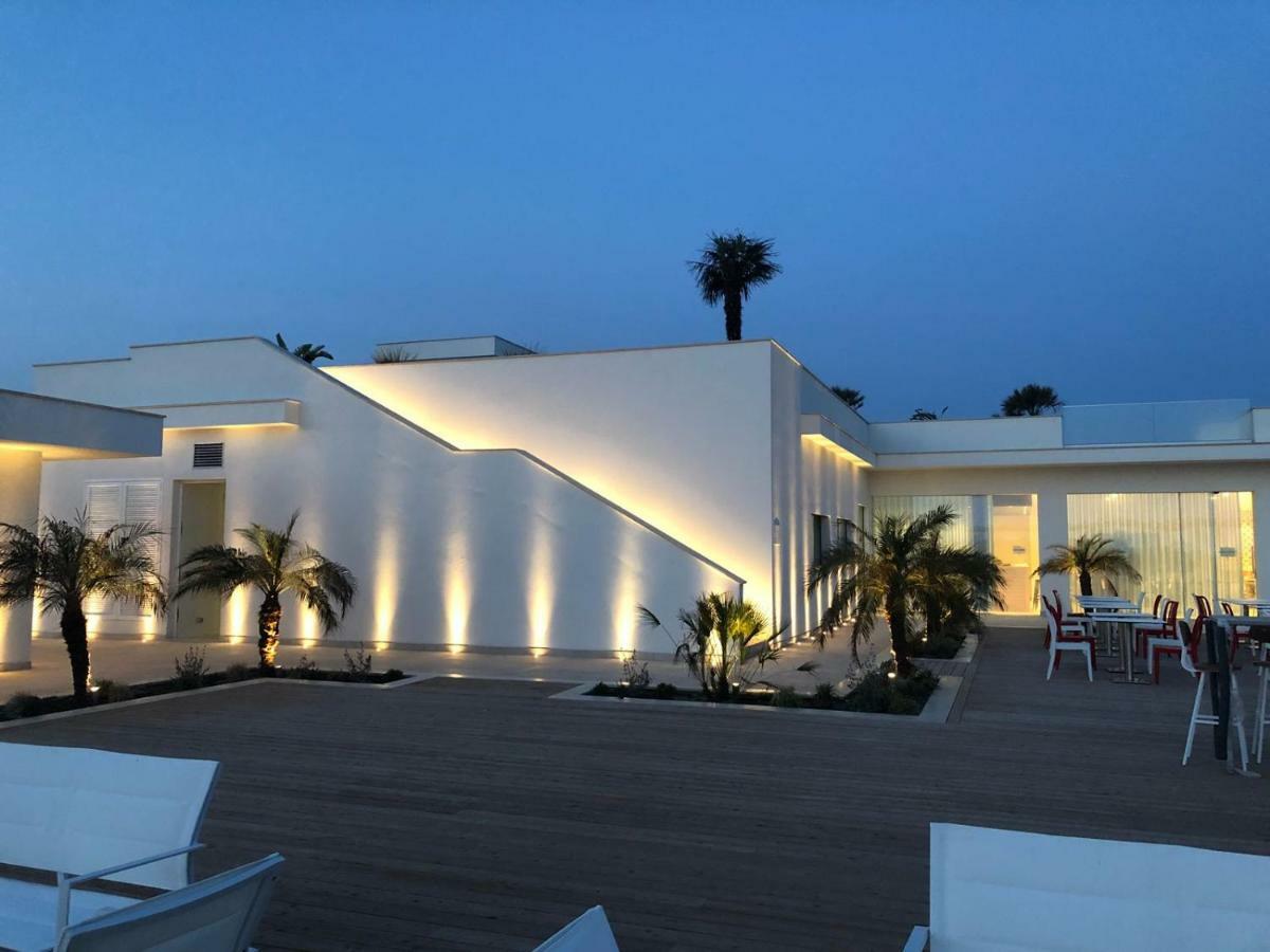 מרינה די מודיקה Modica Beach Resort מראה חיצוני תמונה